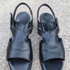 Women's SAS Tripad Black Leather Sandals Size 11N